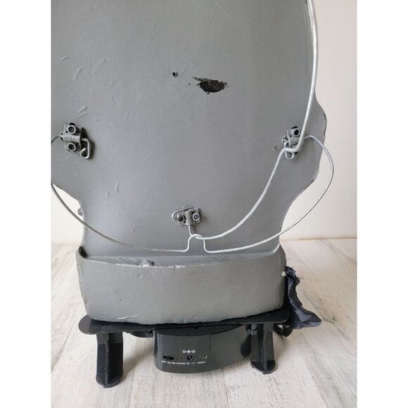 Gemmy large AS IS  animated skeleton face Halloween prop decor scary - Picture 13 of 16